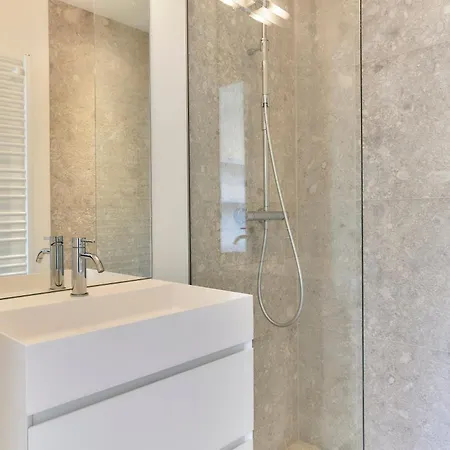 Daire Lecomte - Belle Maree 210 Oostende